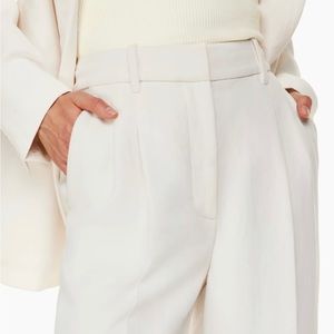 Aritzia The Effortless Pant